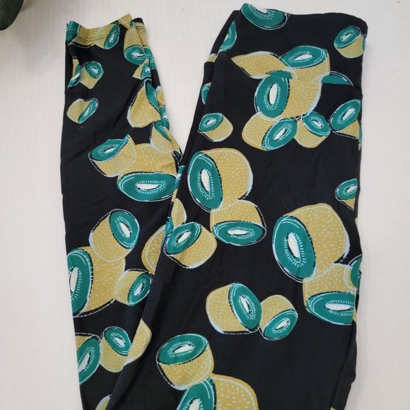 Rare LuLaRoe One Size OS Legging Kiwi Tree Fruit Green Black Soft Rare - Picture 2 of 10